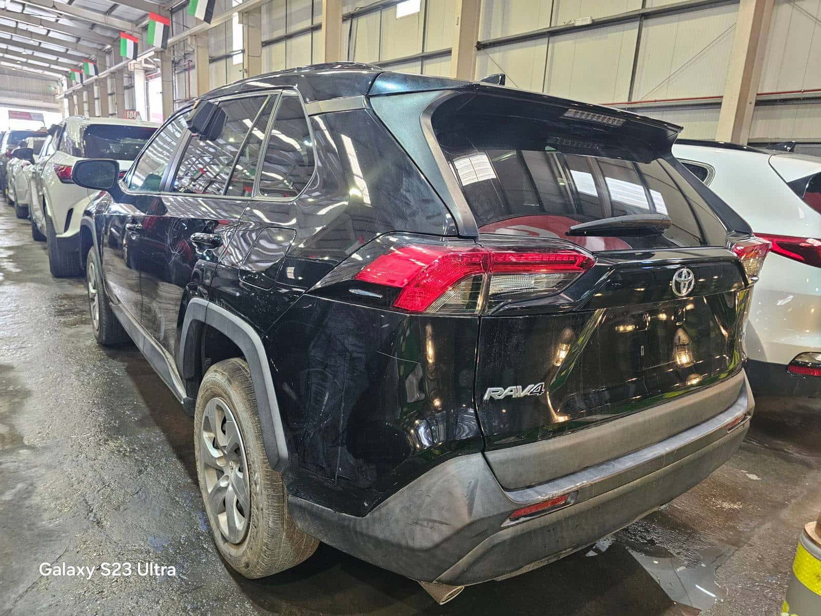 TOYOTA RAV4 - Exterior