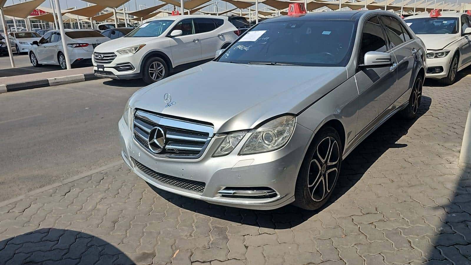 MERCEDES BENZ E-300 2011 thumbnail 3