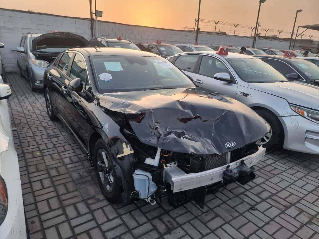 KIA K5 2021 thumbnail 3