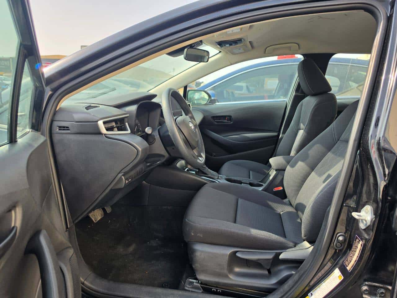 Toyota Corolla 2023 thumbnail 6