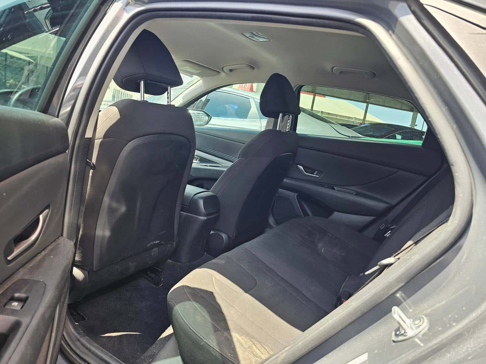 HYUNDAI ELANTRA 2023 thumbnail 5