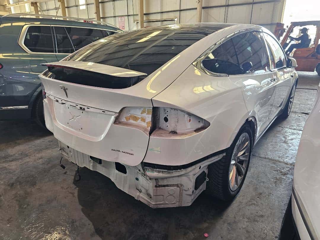 TESLA MODEL X - Exterior