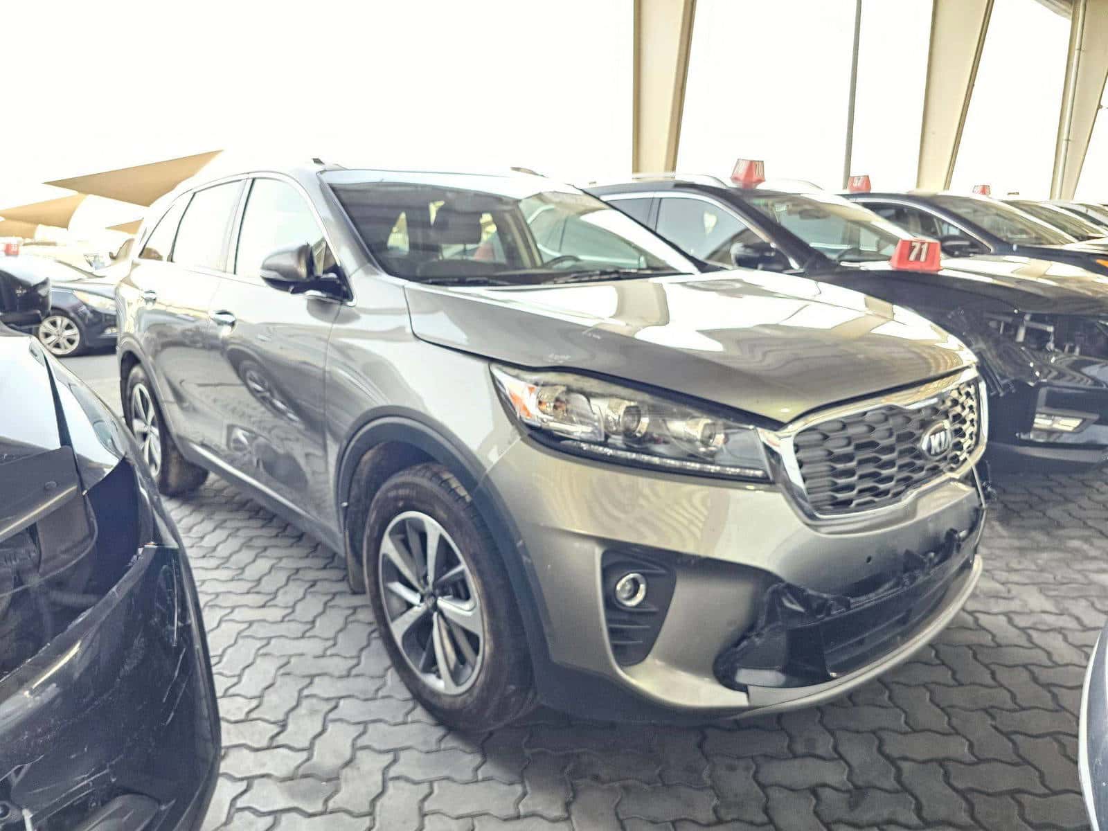 KIA SORENTO 2019 thumbnail 3