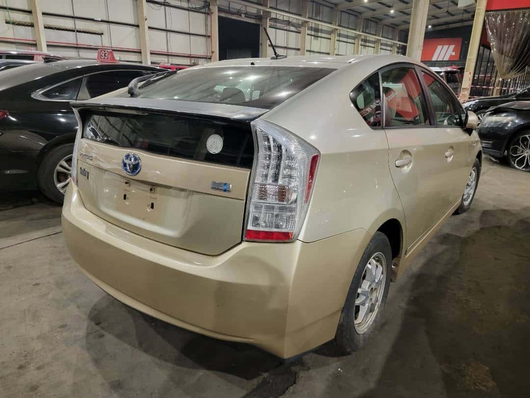 TOYOTA PRIUS - Exterior