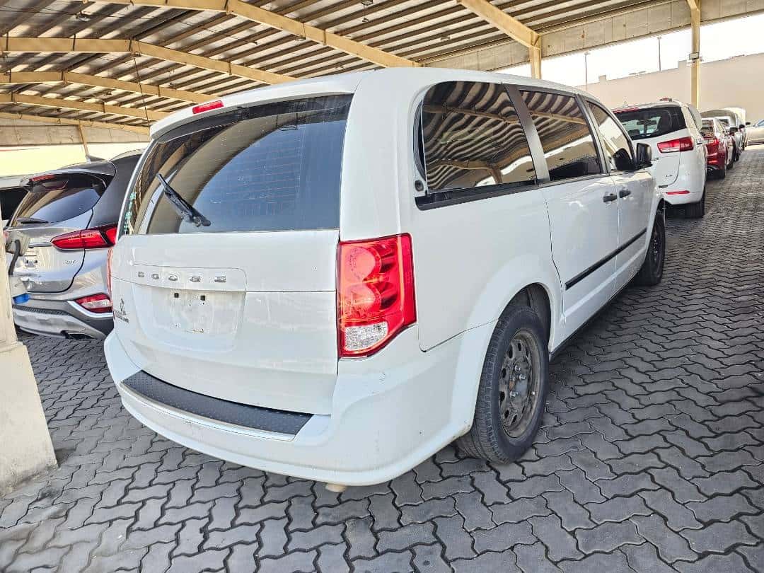 DODGE GRAND CARAVAN - Exterior