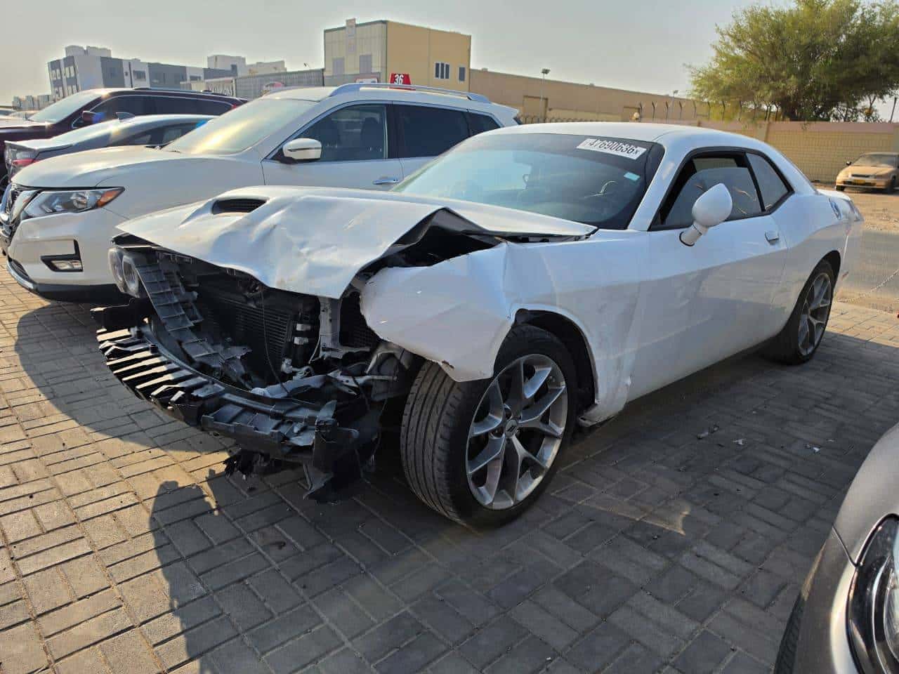 Dodge CHALLENGER 2022 thumbnail 3