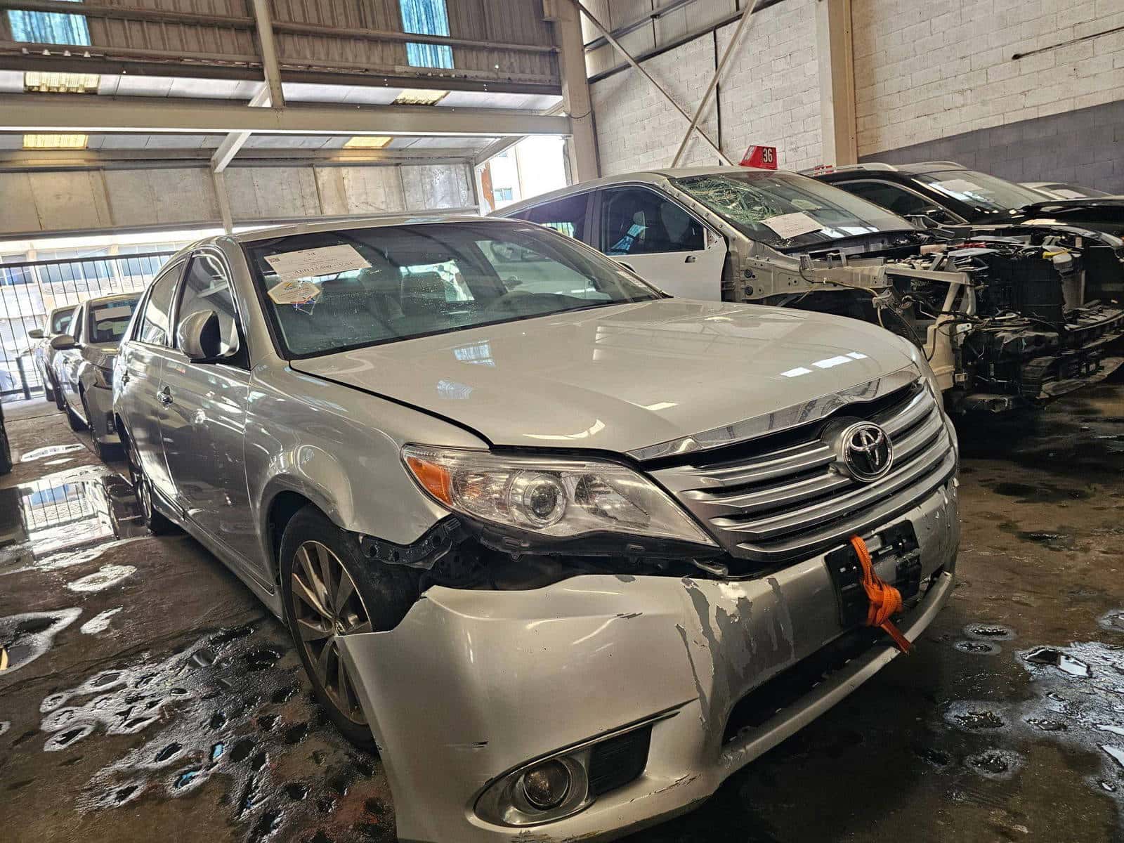 TOYOTA AVALON 2012 thumbnail 4