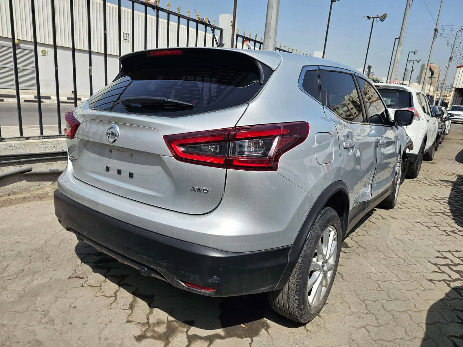NISSAN ROGUE SPORTS 2021 thumbnail 2