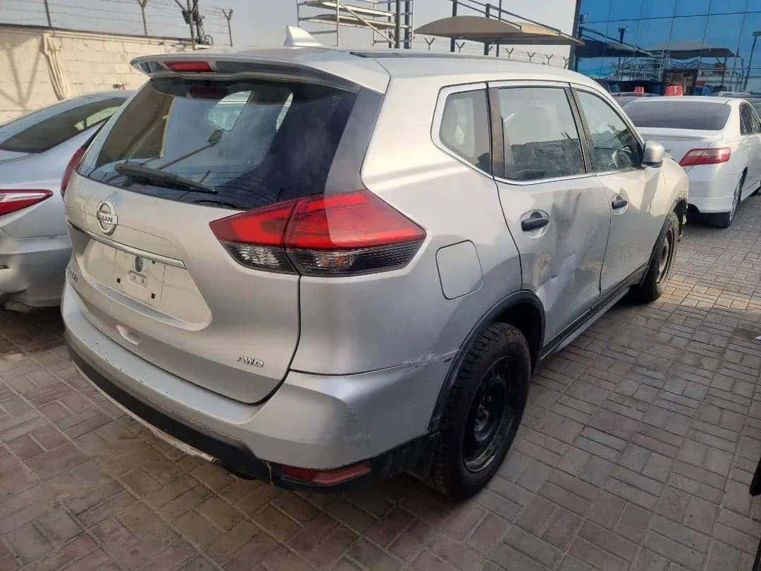 NISSAN ROGUE - Exterior