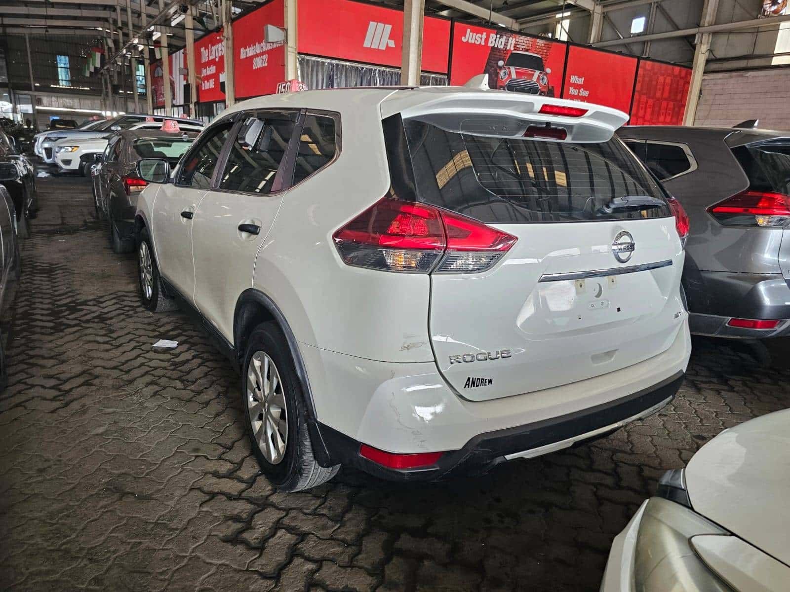 Nissan Rogue 2020 thumbnail 2