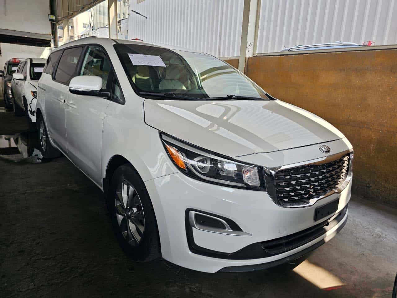 KIA SEDONA 2020 thumbnail 1