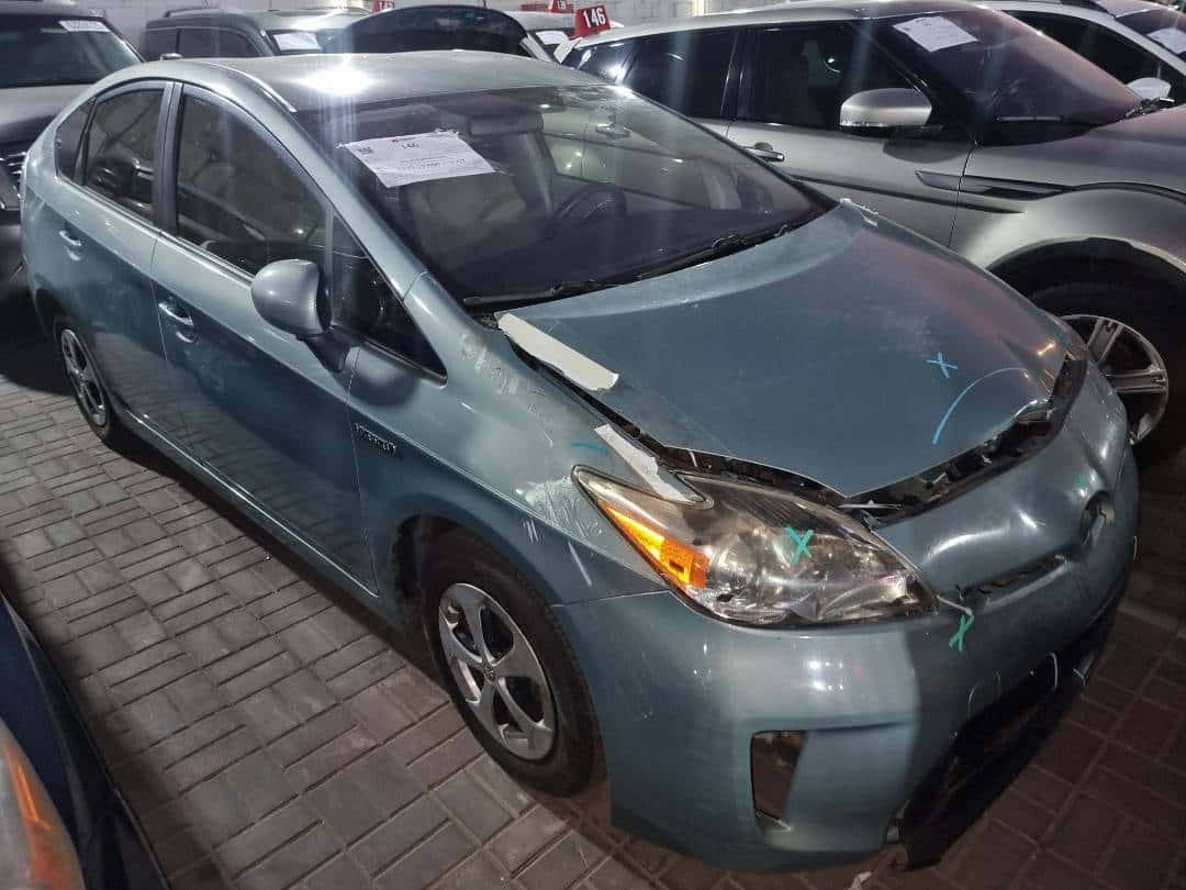 TOYOTA PRIUS - Exterior