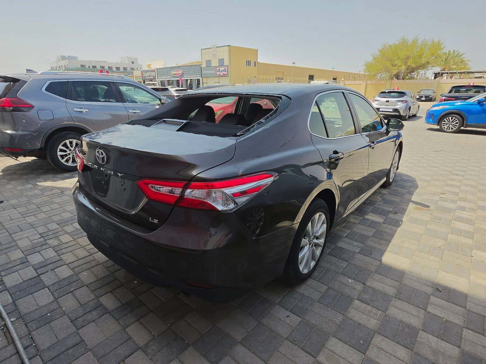 Toyota Camry 2018 thumbnail 5