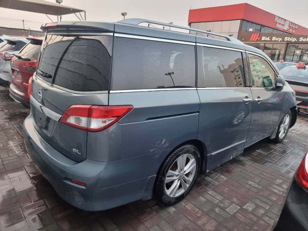NISSAN QUEST 2012 thumbnail 3