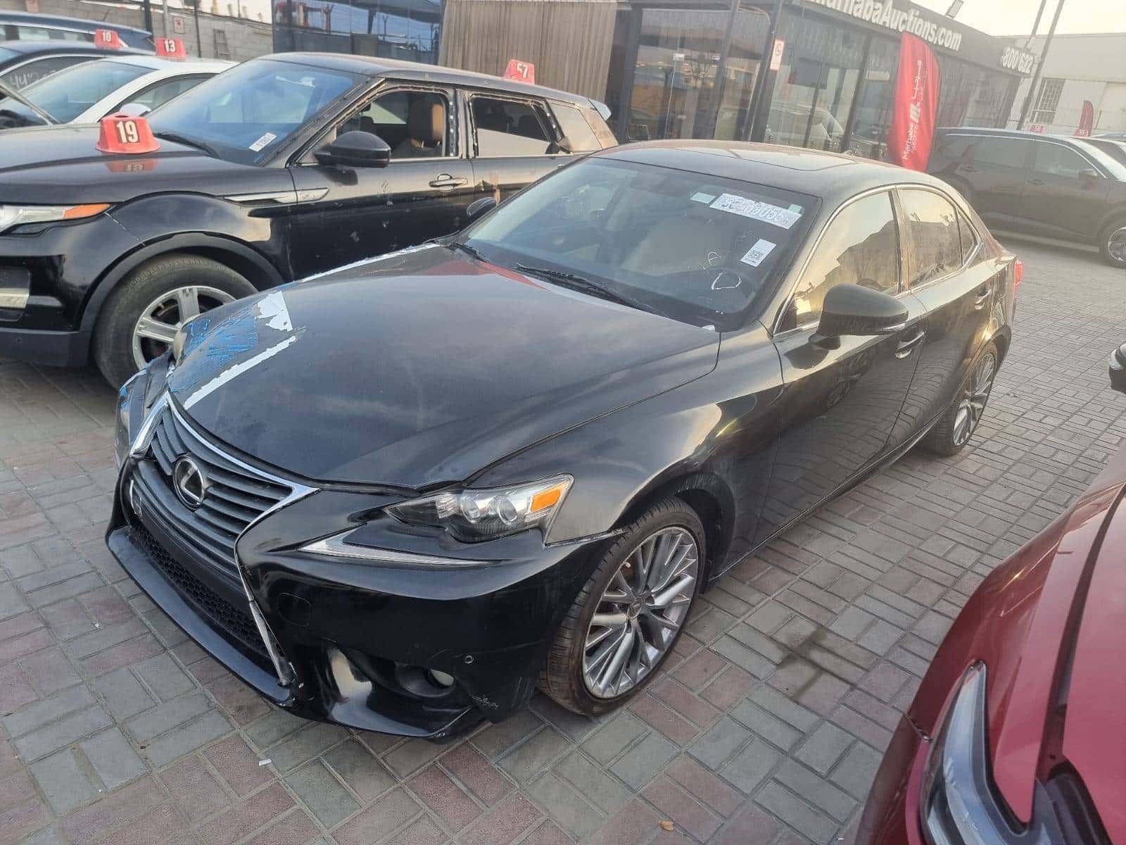 Lexus IS 250 2014 thumbnail 1