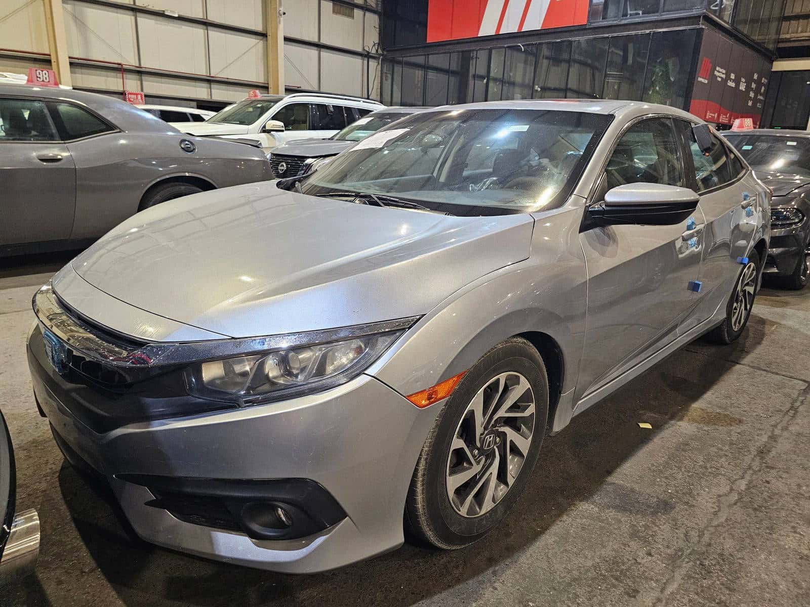 HONDA CIVIC 2018 thumbnail 4