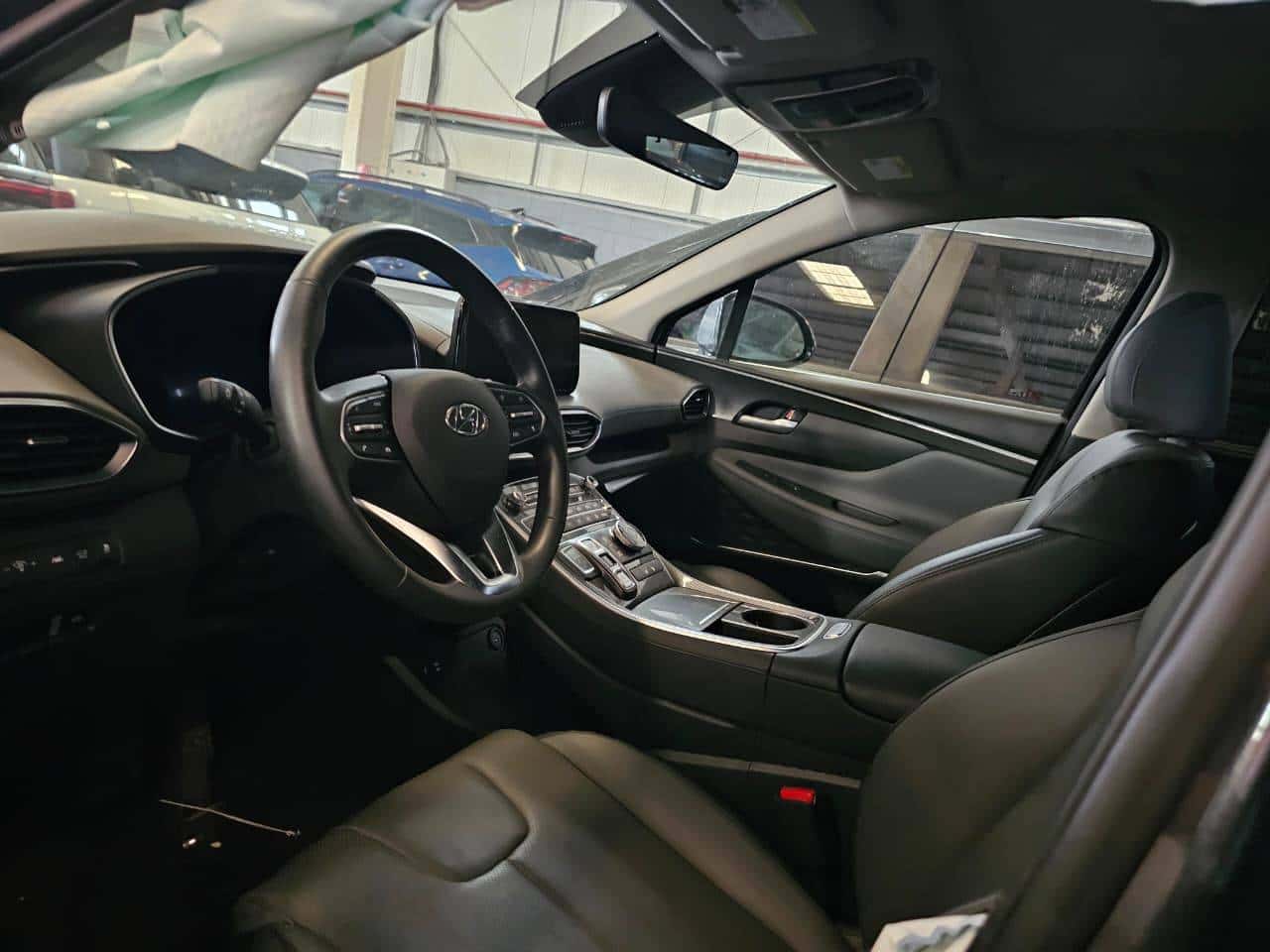Hyundai Santa Fe 2023 thumbnail 7