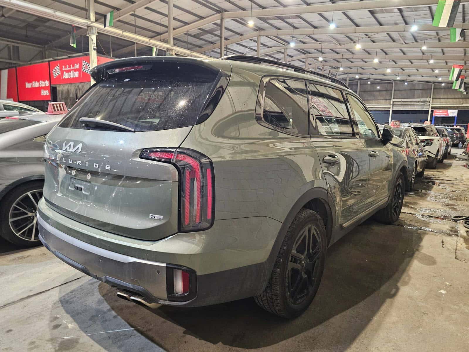 KIA TELLURIDE 2023 thumbnail 2