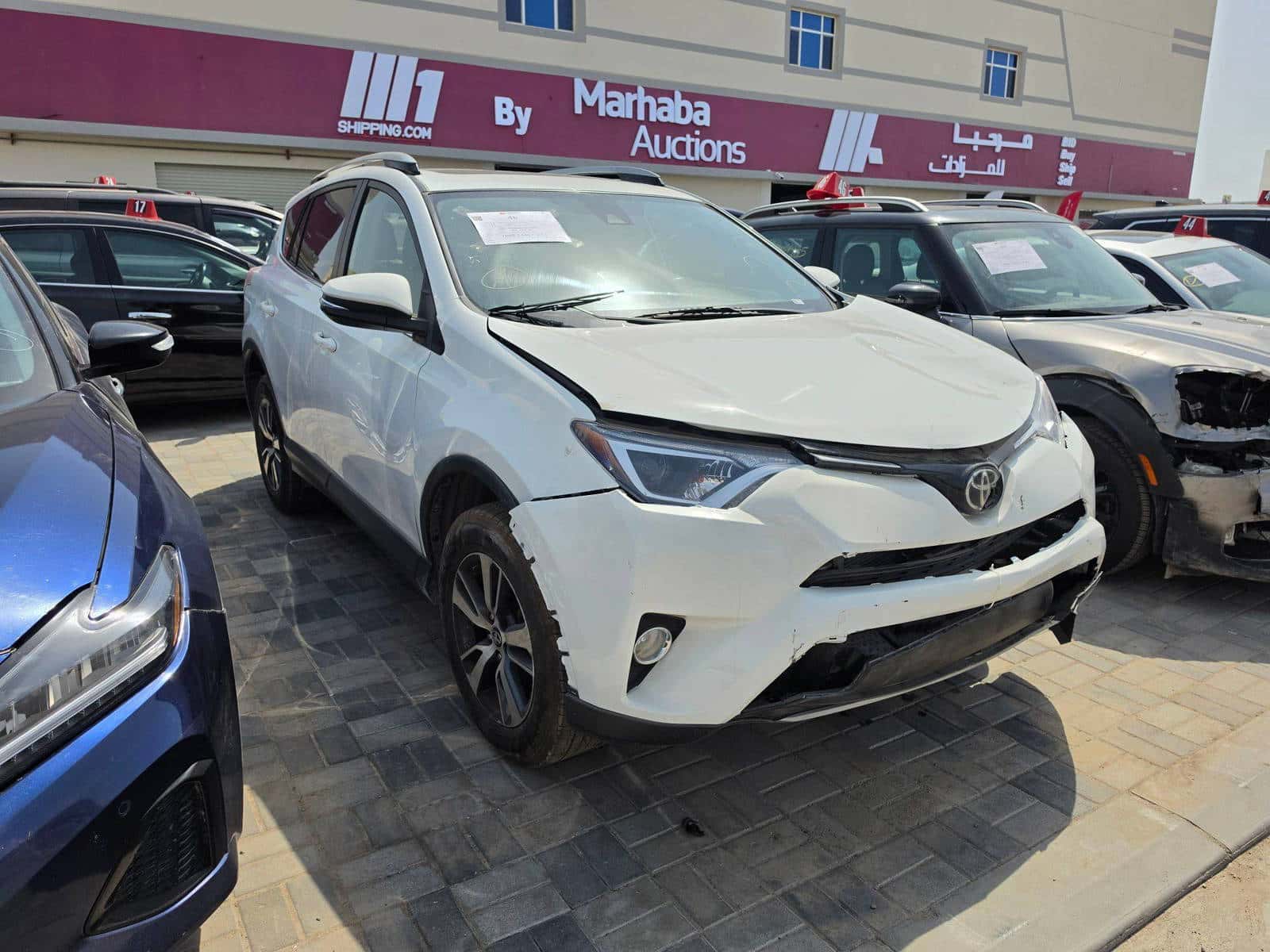 TOYOTA RAV4 2018 thumbnail 3