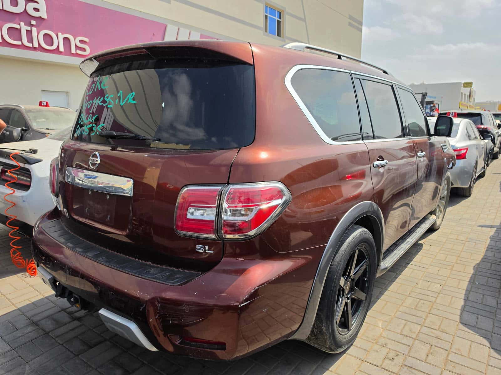 Nissan Armada 2018 thumbnail 5