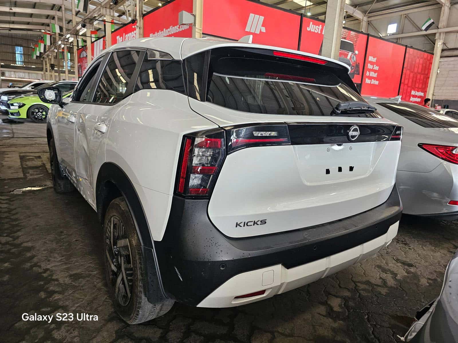 Nissan Kicks 2025 thumbnail 4