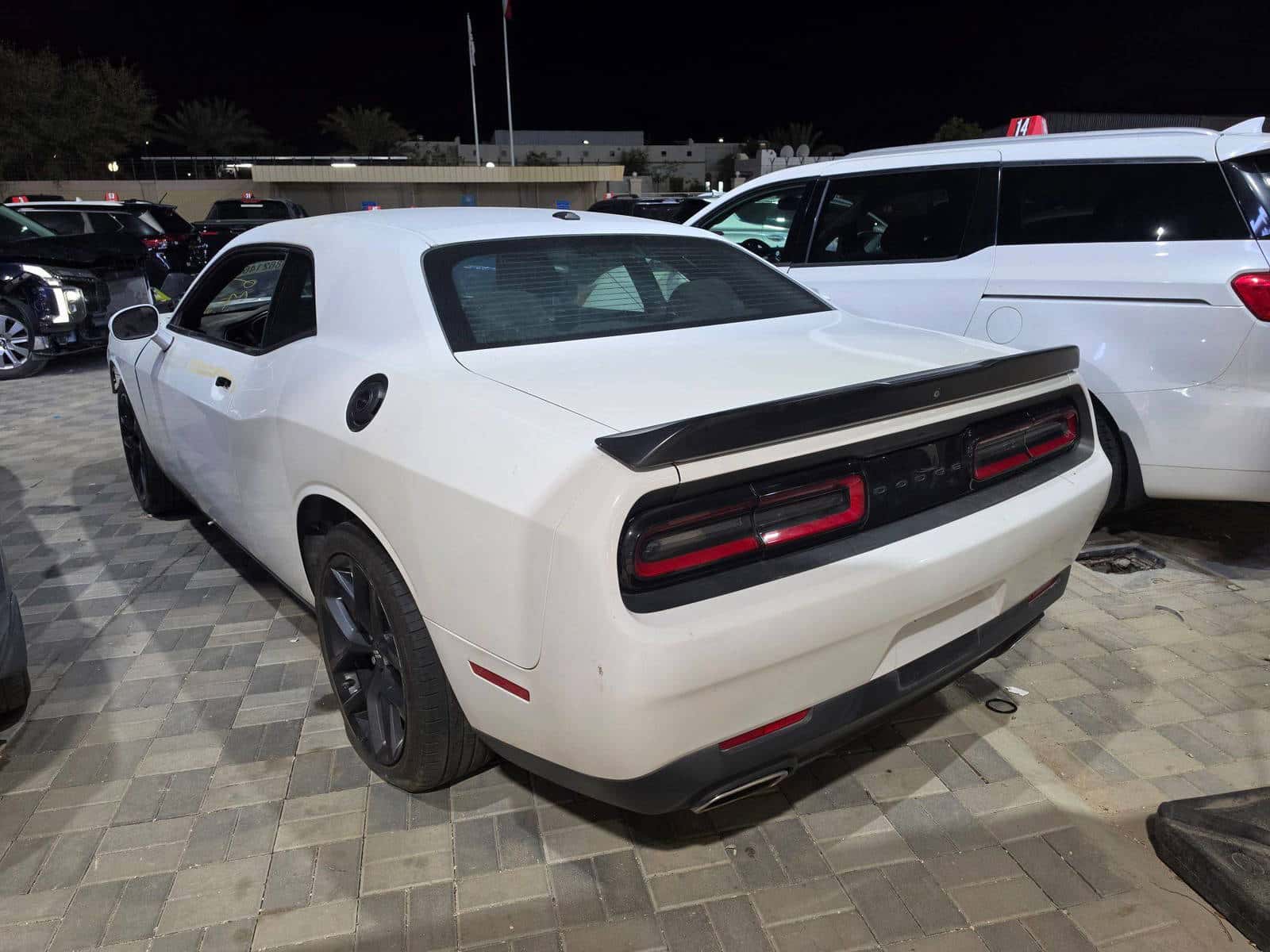 DODGE CHALLENGER 2021 thumbnail 5