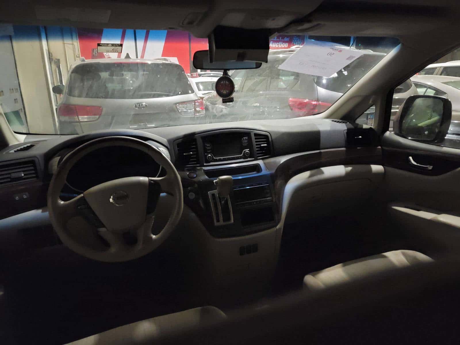 NISSAN QUEST - Exterior