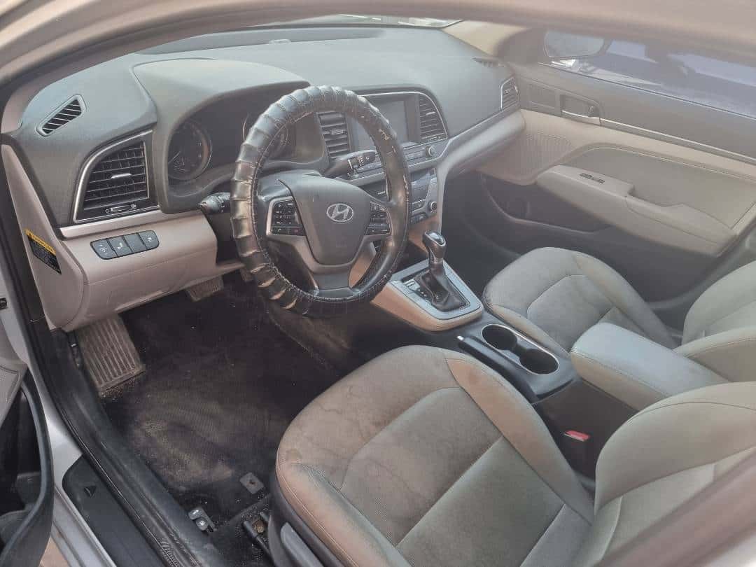 Hyundai Elantra 2017 thumbnail 6