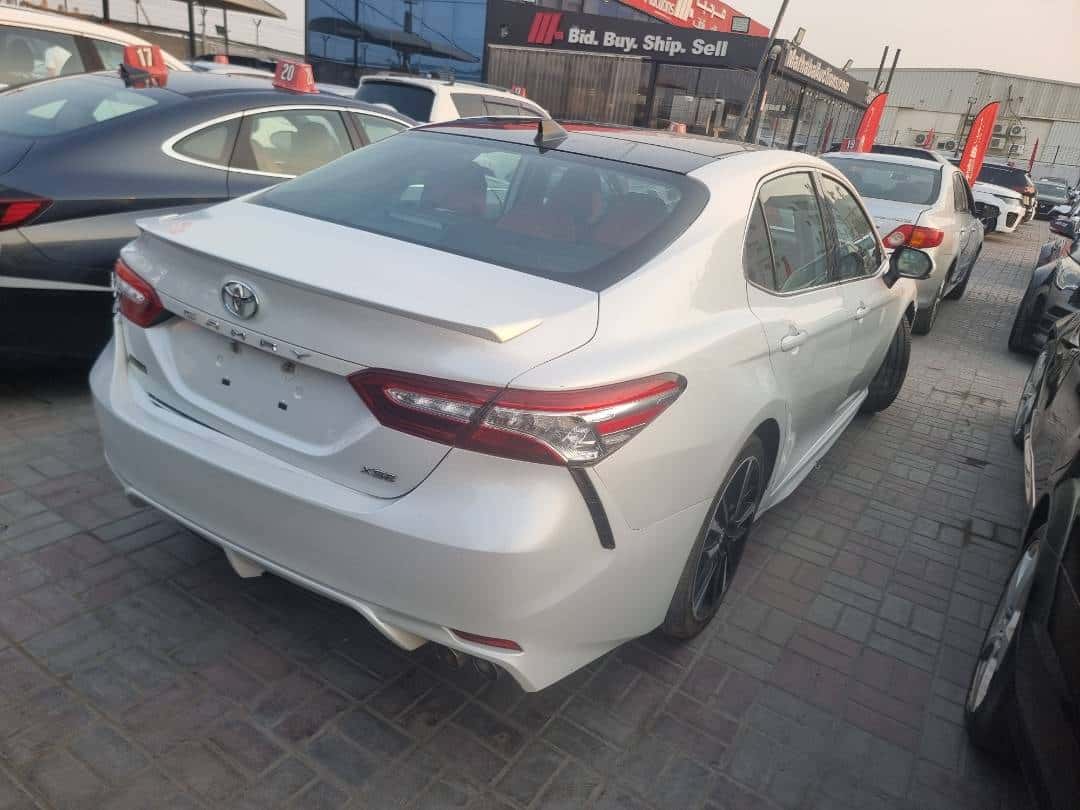Toyota Camry 2020 thumbnail 5