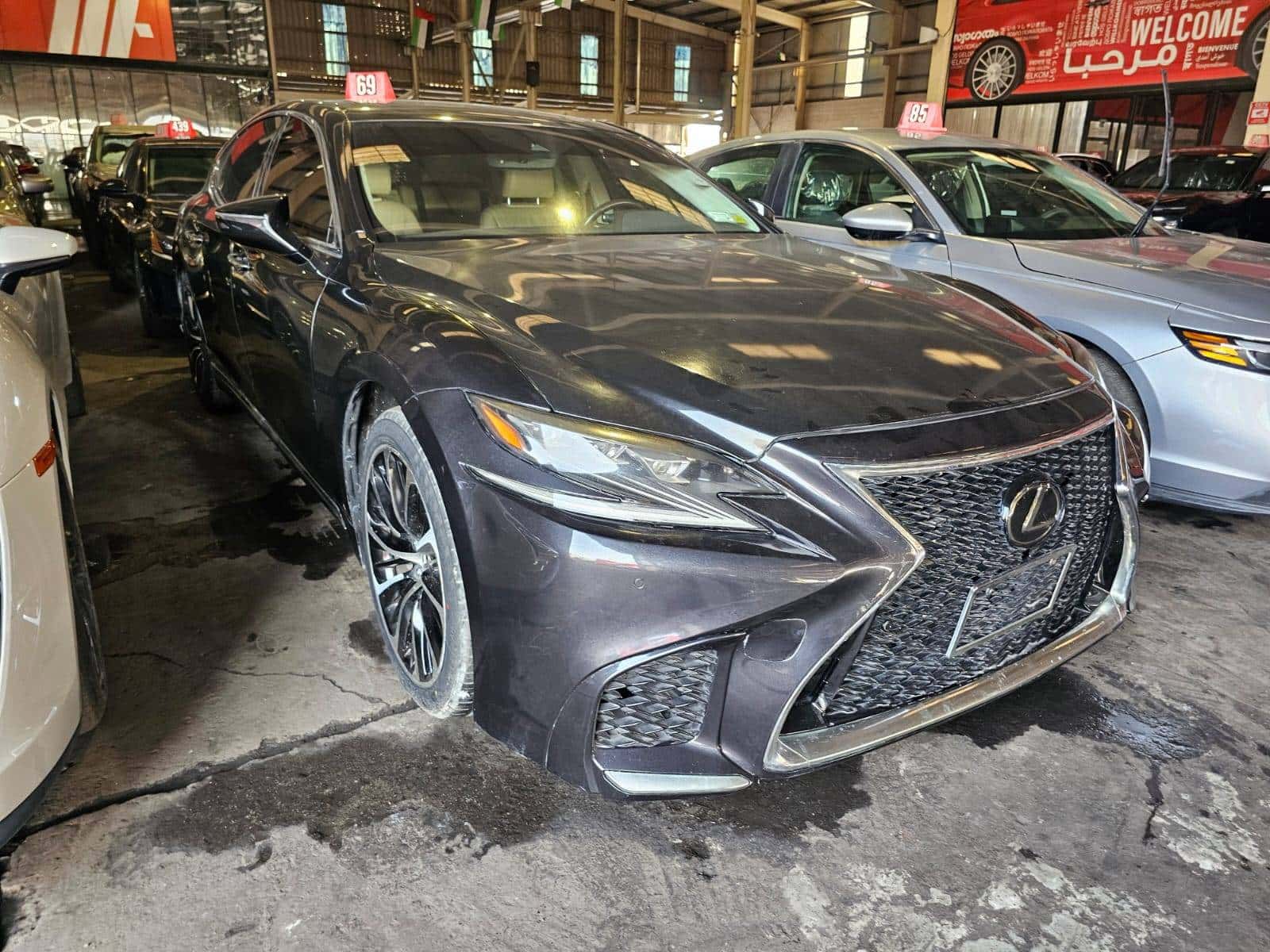Lexus LS 500 2018 thumbnail 3