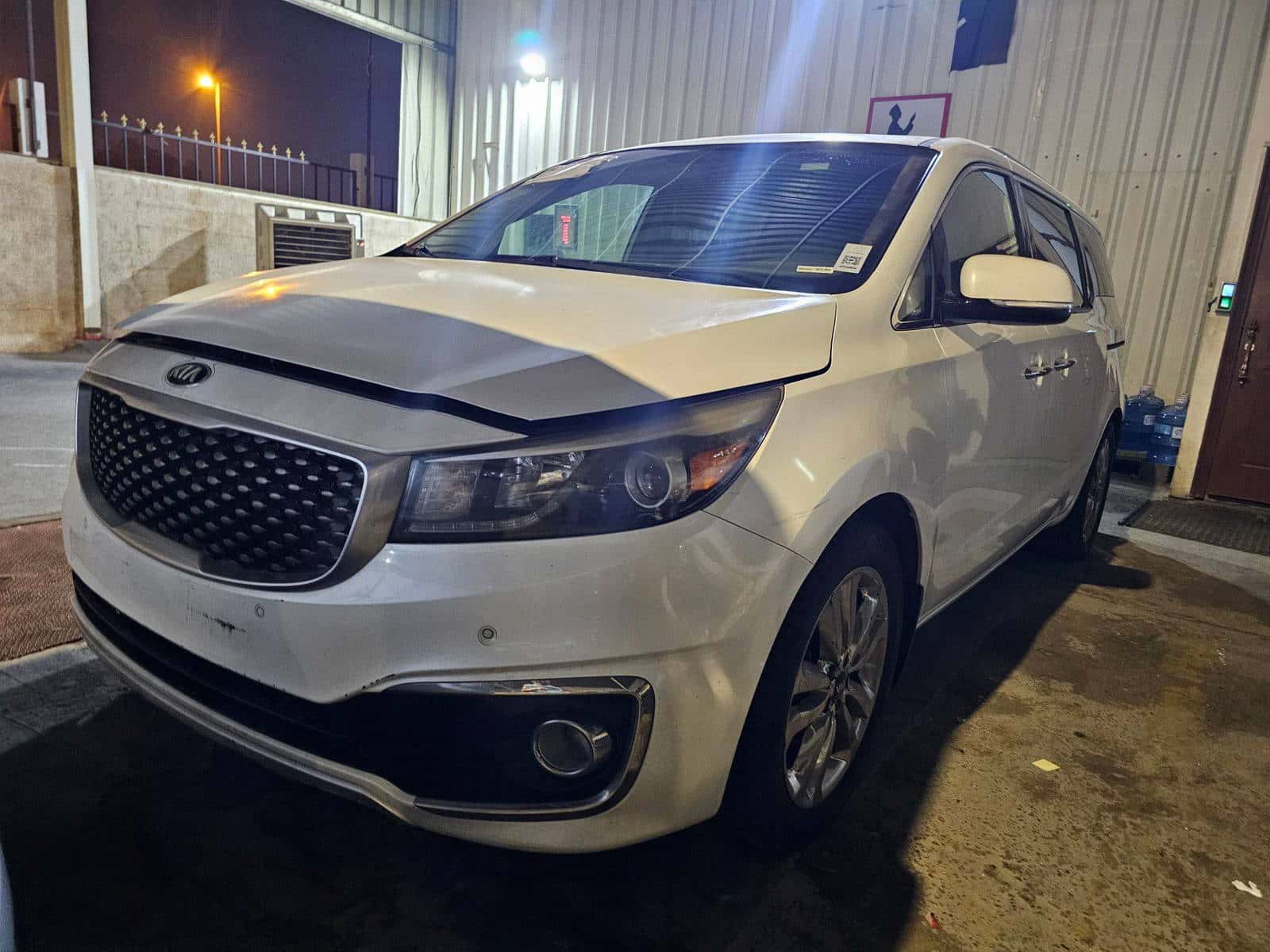 KIA SEDONA 2015 thumbnail 4
