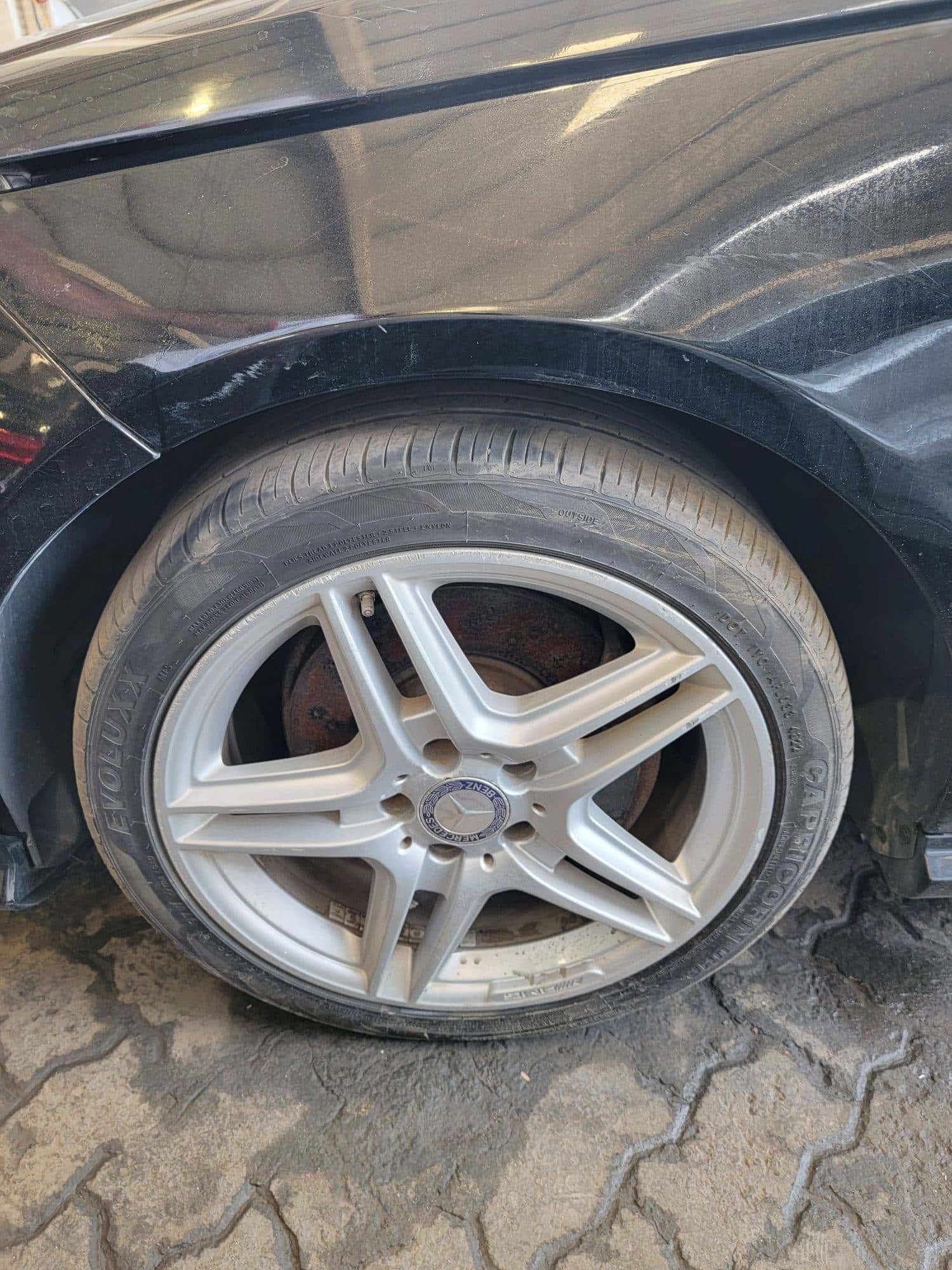 MERCEDES BENZ E 350 - Exterior