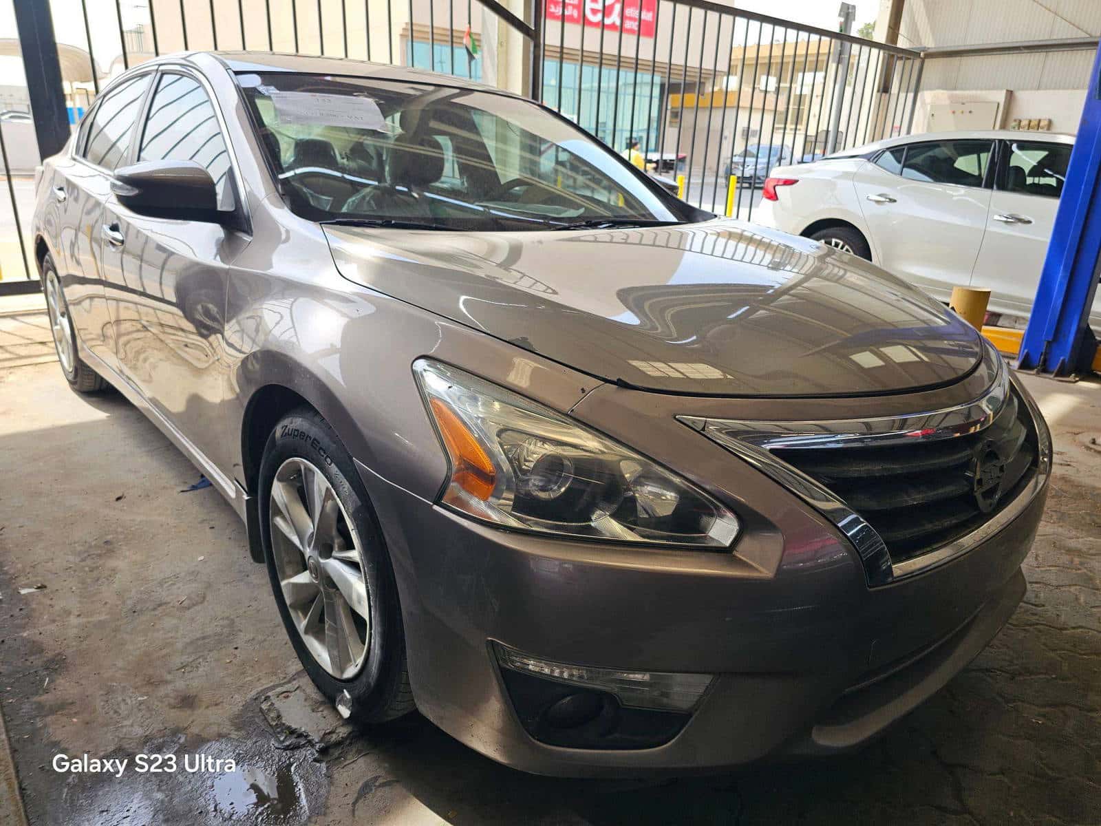 NISSAN ALTIMA - Exterior