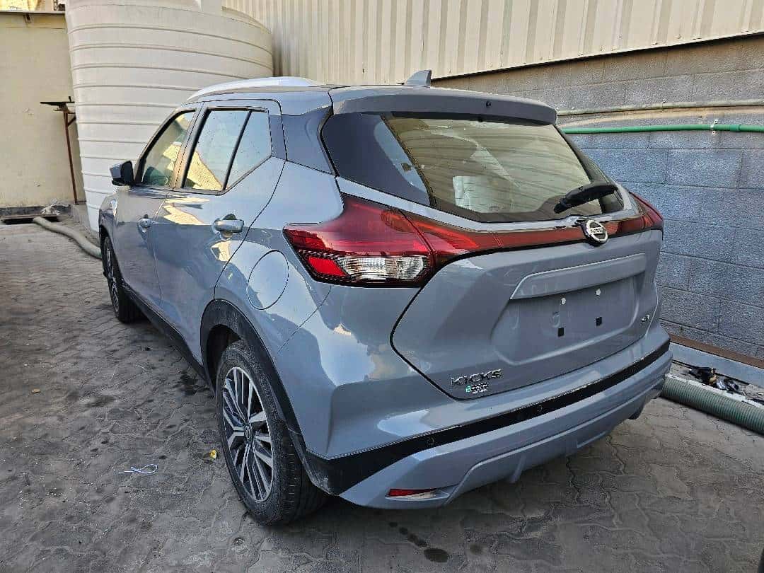 NISSAN KICKS 2021 thumbnail 1