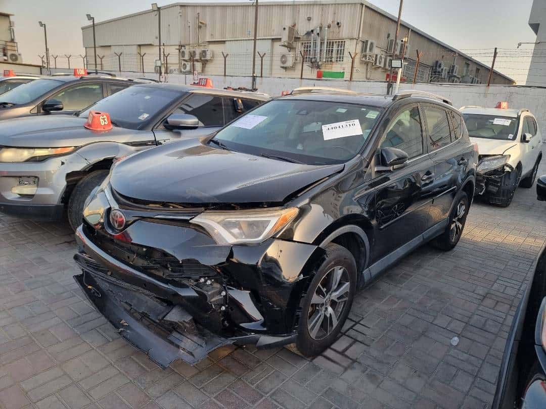TOYOTA RAV4 2018 thumbnail 2