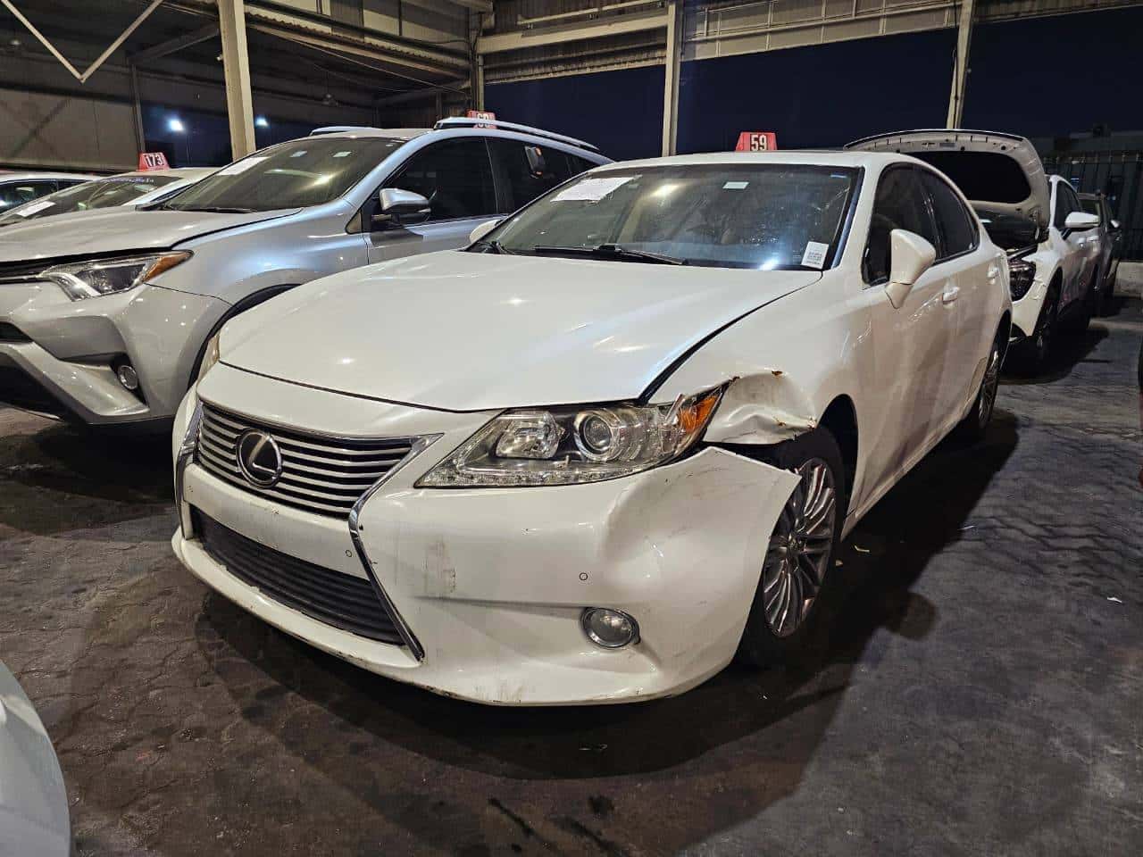 LEXUS ES 350 2015 thumbnail 2