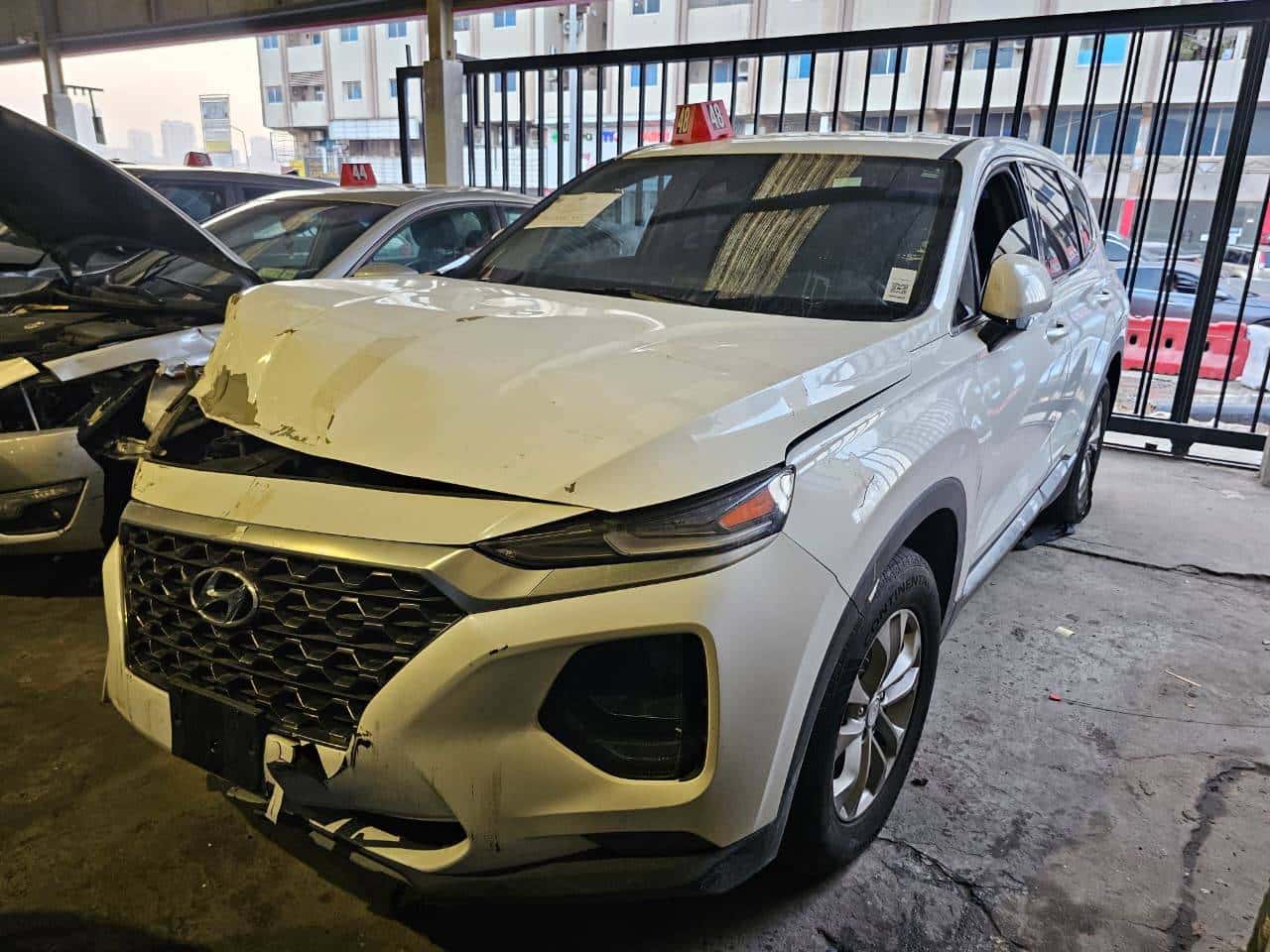 HYUNDAI SANTA FE 2020 thumbnail 2