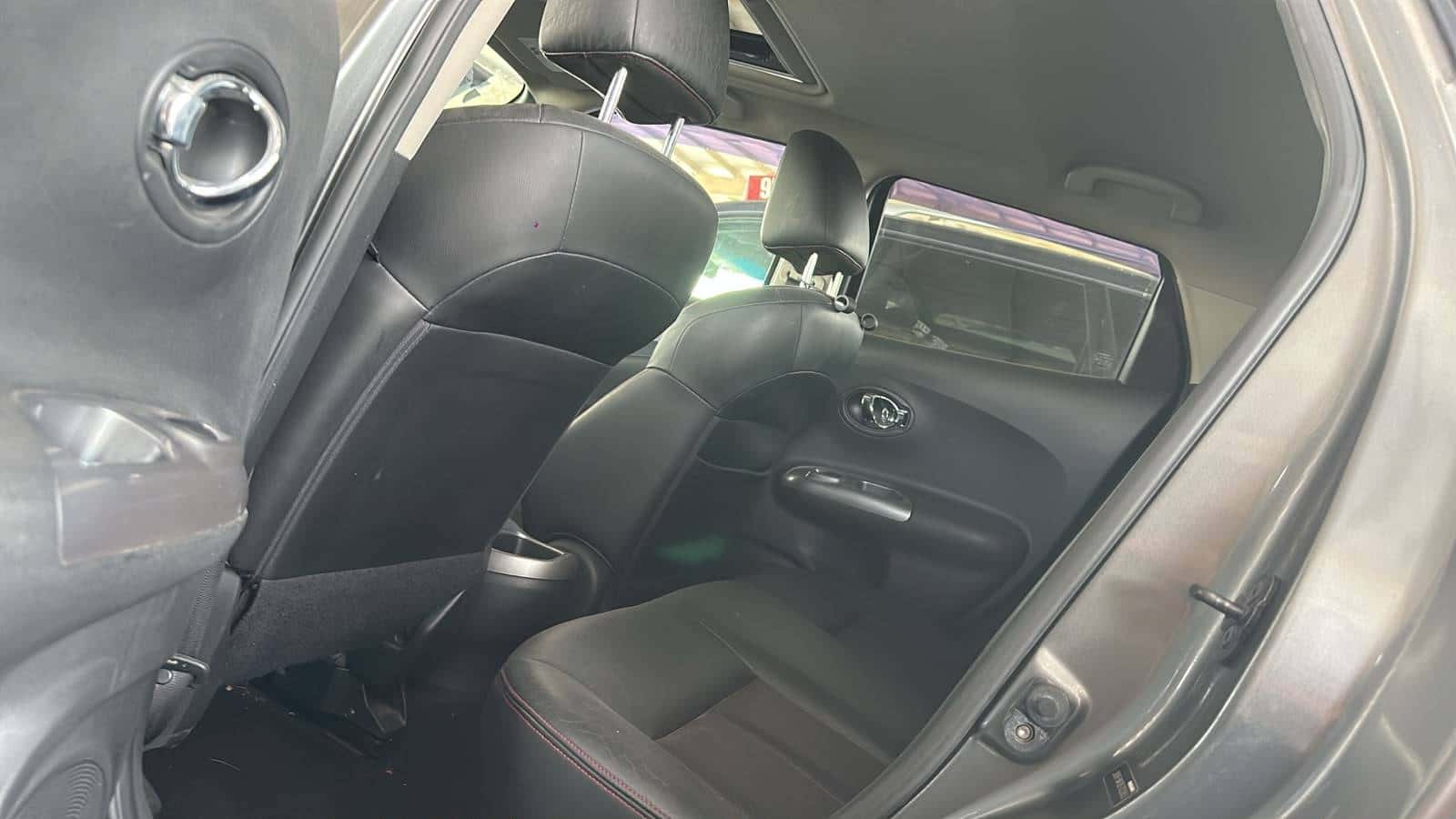 Nissan Juke 2011 thumbnail 6