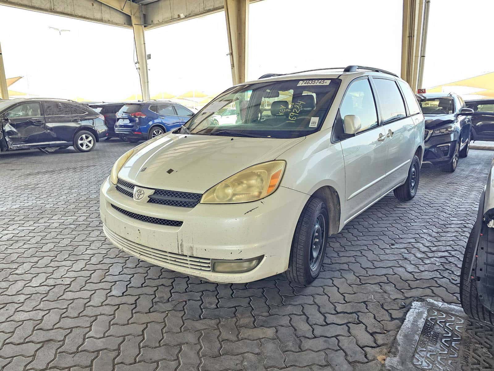 TOYOTA SIENNA 2004 thumbnail 4