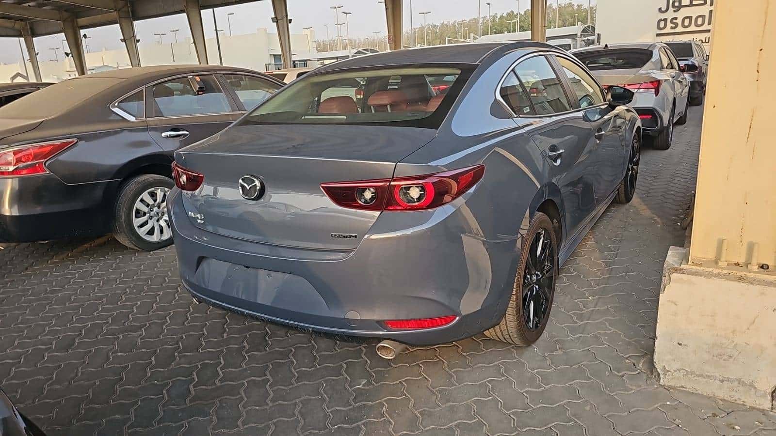 Mazda MAZDA 3 2024 thumbnail 5