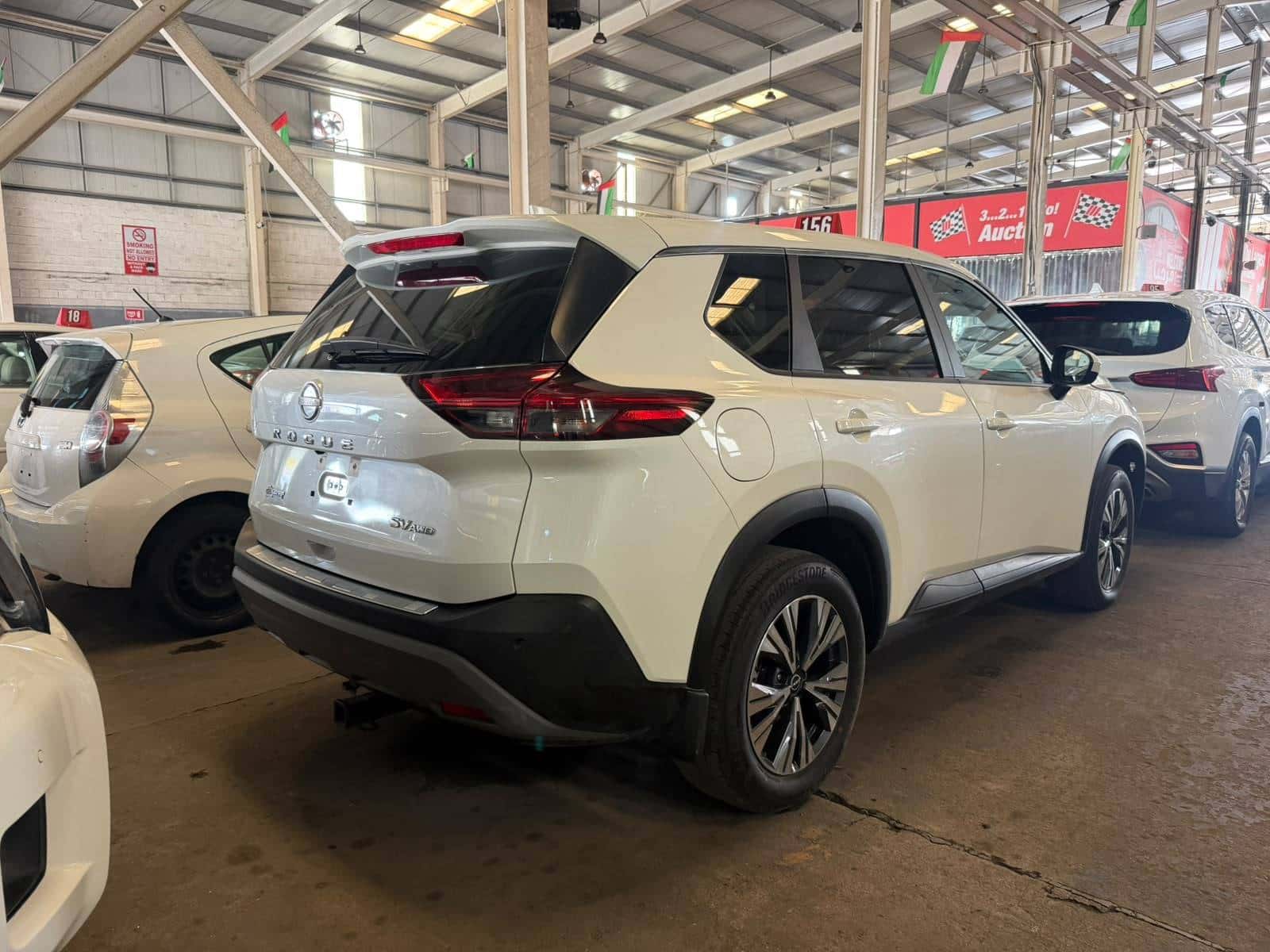 Nissan Rogue 2023 thumbnail 2