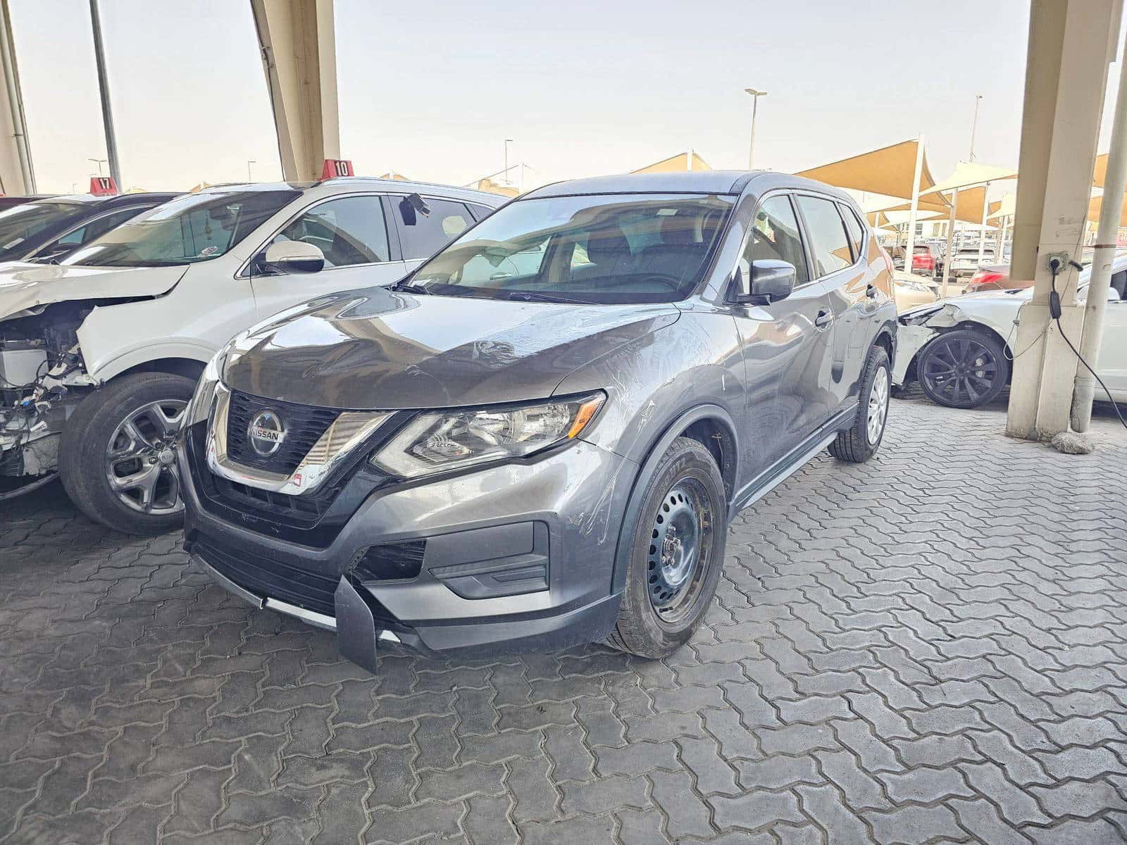 NISSAN ROGUE - Exterior