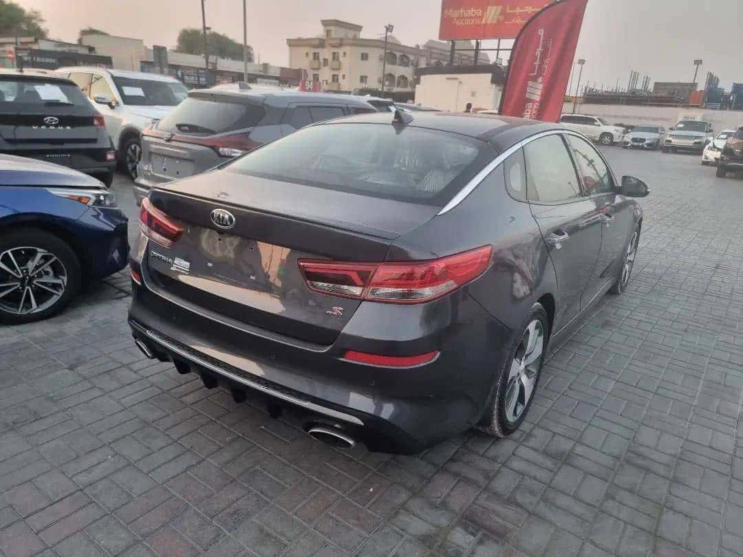 Kia Optima 2019 thumbnail 3