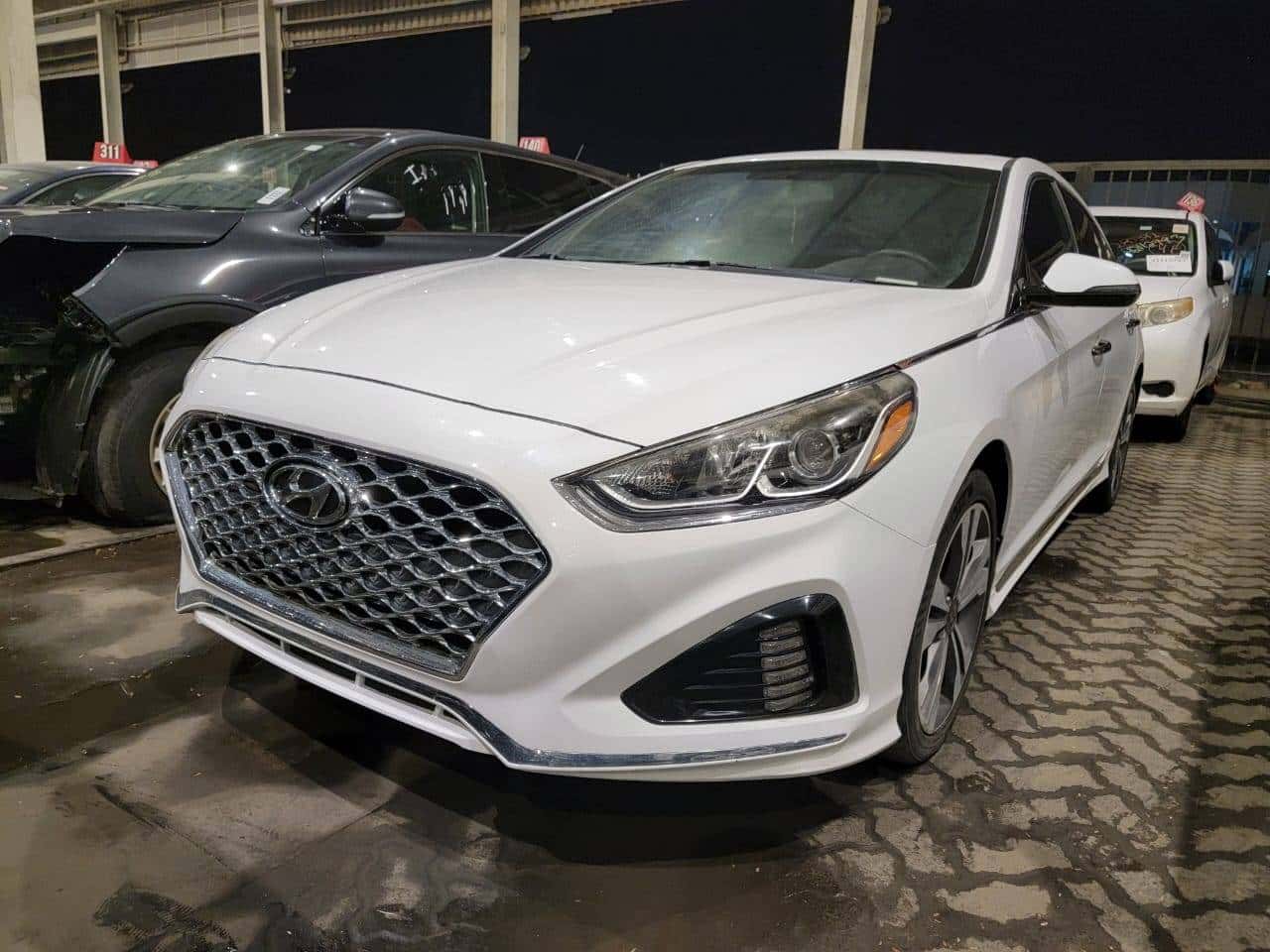 HYUNDAI SONATA - Exterior