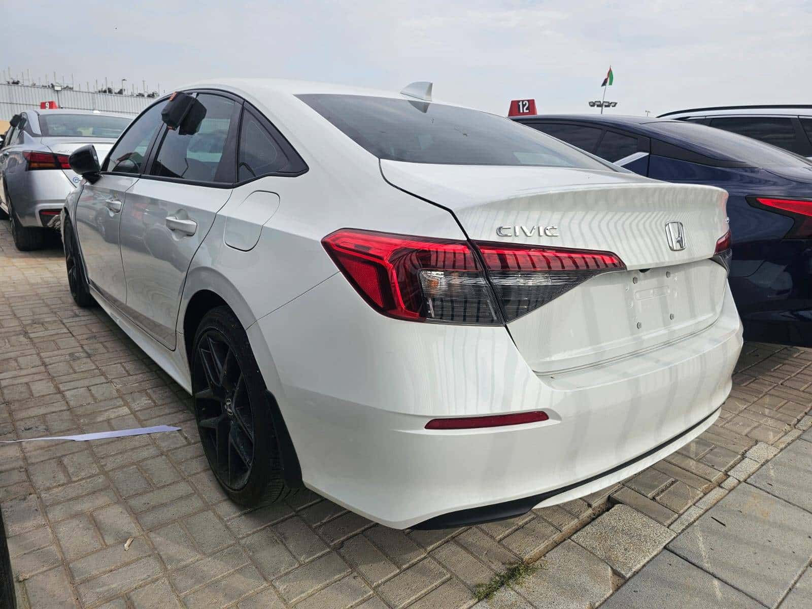 HONDA CIVIC SPORT 2023 thumbnail 6