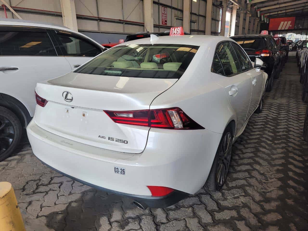 Lexus IS 250 2014 thumbnail 1