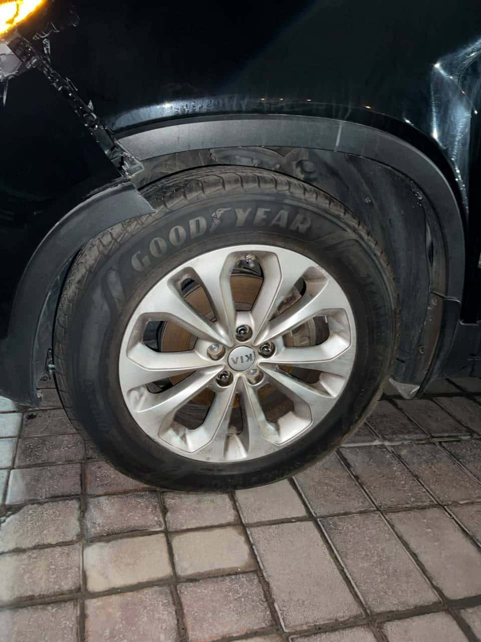 Kia Sorento 2015 thumbnail 6