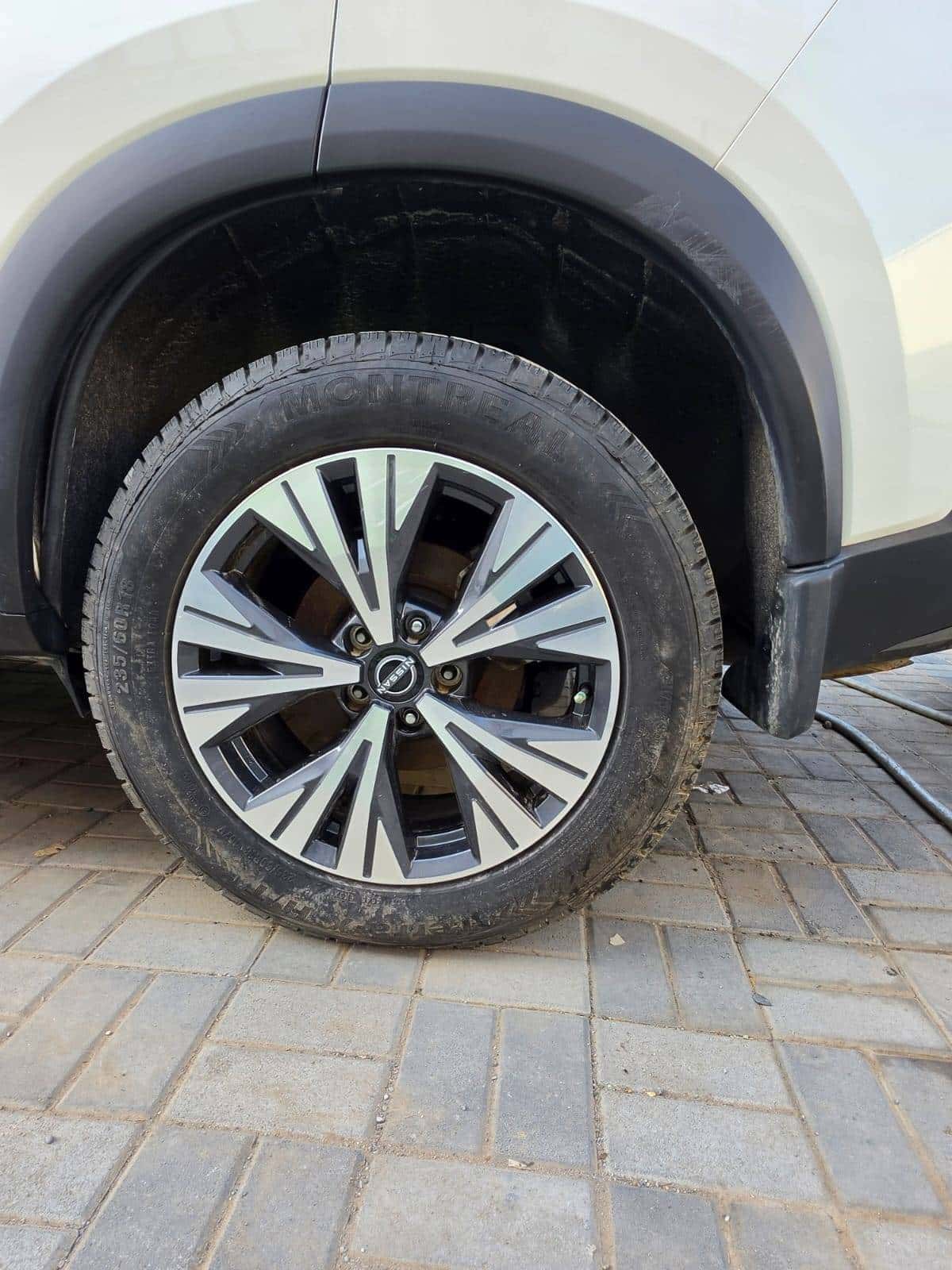 Nissan Rogue 2023 thumbnail 6