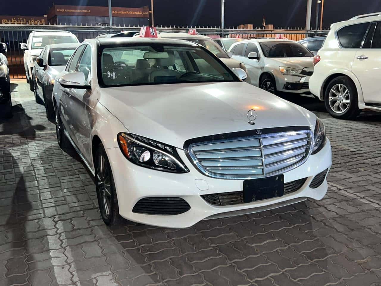 MERCEDES BENZ C300 2015 thumbnail 2