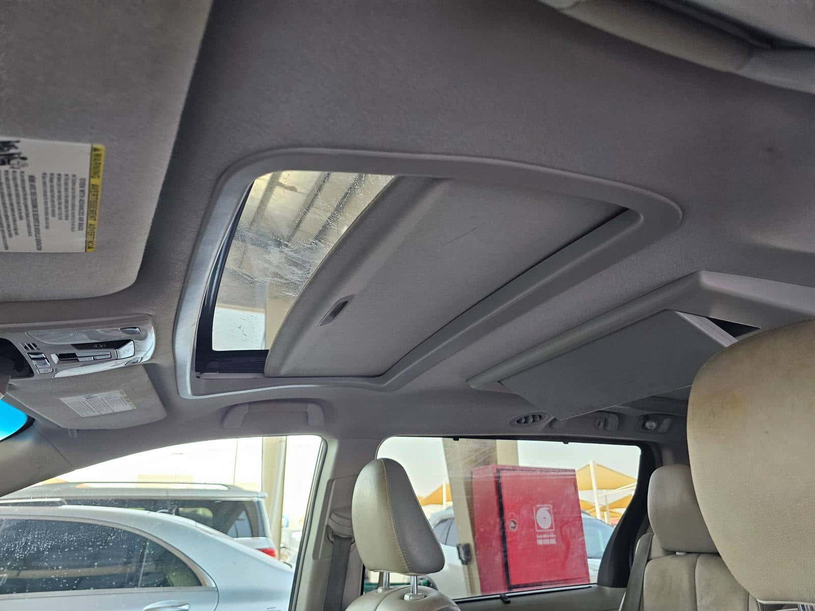 TOYOTA SIENNA - Exterior
